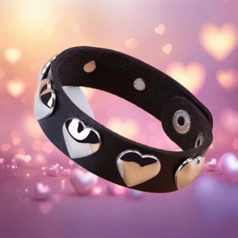 Black Boho HEARTS Faux leather Snap Bracelet Adjustable Biker Chic